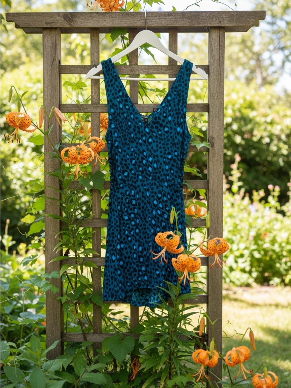 Sassco leopard print tie, mini dress